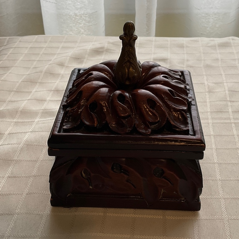 3 for $30 item - Ornate Brown Wooden Box with Decorative Lid